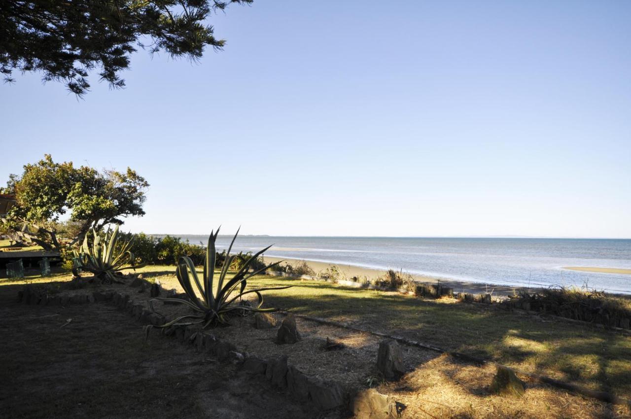 Happy Tides * Beachmere
